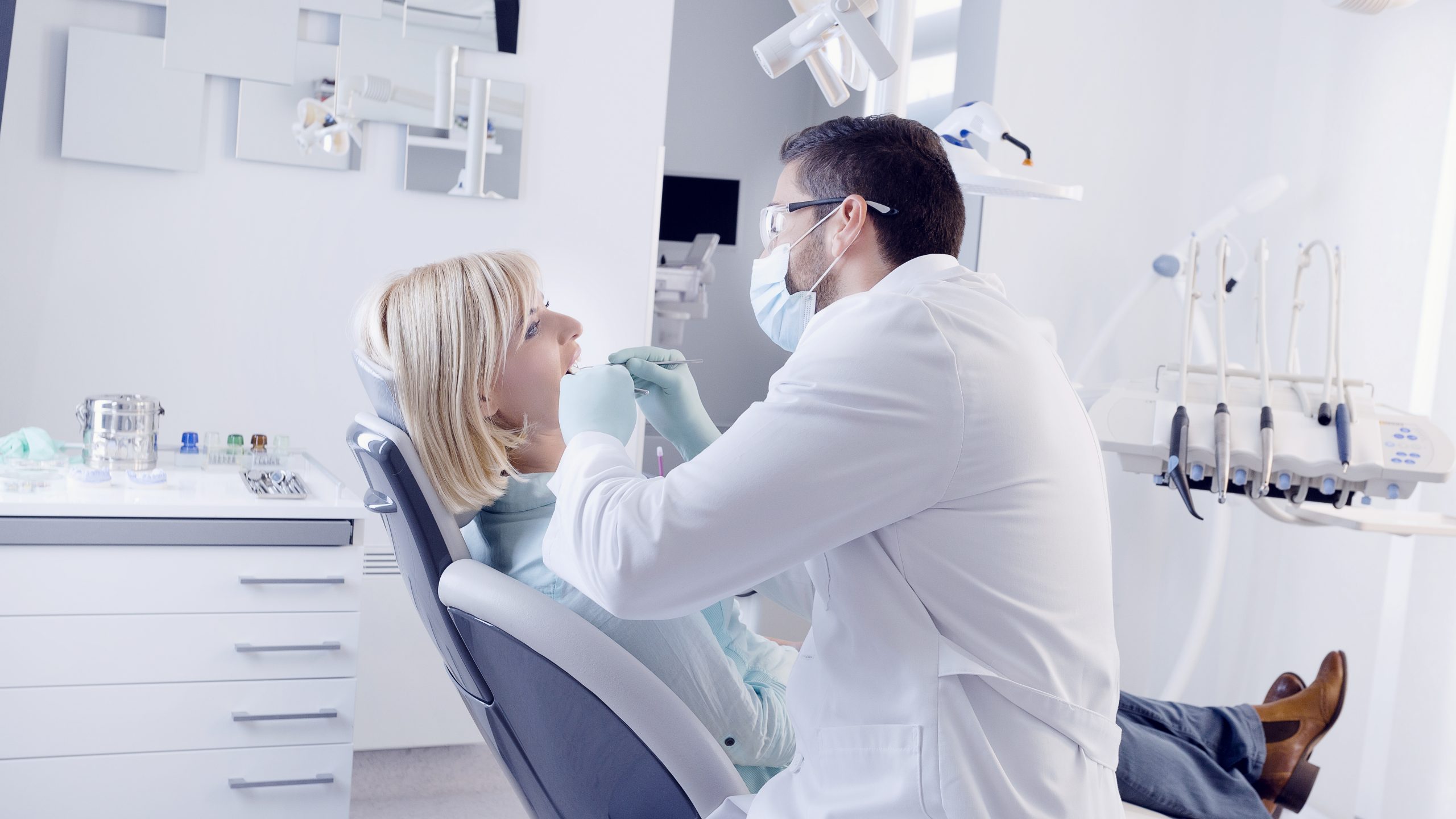 Dentist in West Simsbury, CT